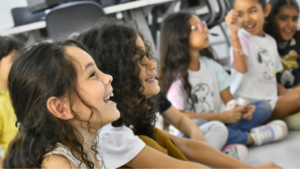 Estudiantes desarrollando pensamiento autónomo en el Colegio Alemán de Barranquilla